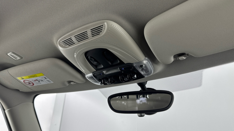 MINI Hatchback 1.5 Cooper Classic 3dr Petrol Hatchback